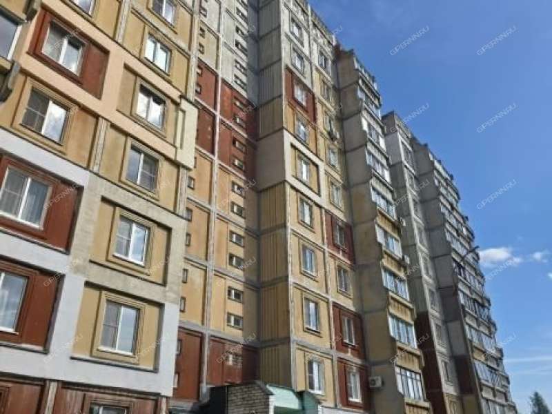 трёхкомнатная квартира на Космической улице дом 57