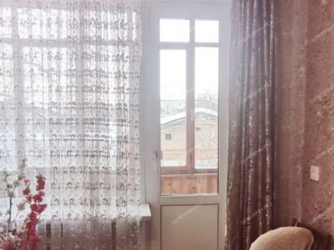 1-komnatnaya-ul-geroya-sovetskogo-soyuza-poyushheva-d-7 фото