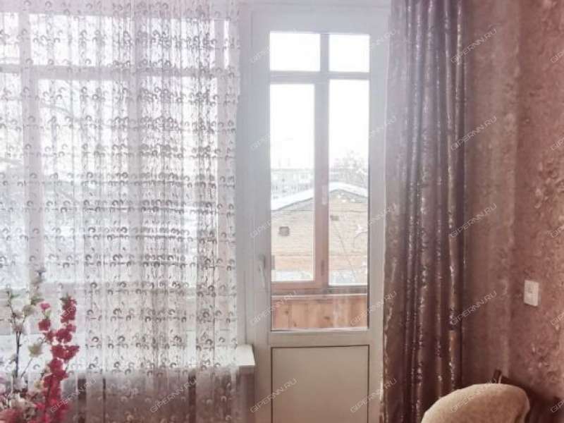 однокомнатная квартира на улице Героя Советского Союза Поющева дом 7