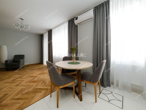 2-komnatnaya-pl-sennaya-d-1 фото