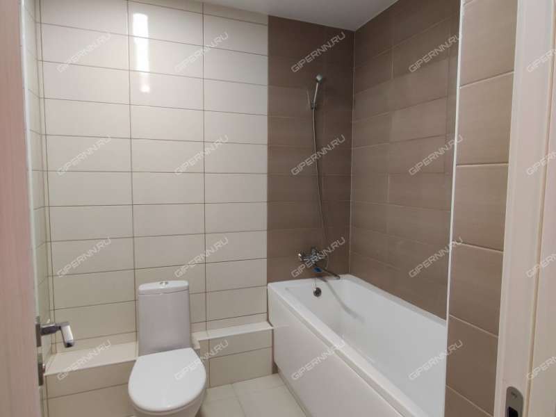 трёхкомнатная квартира на улице Новокузнечихинская дом 11