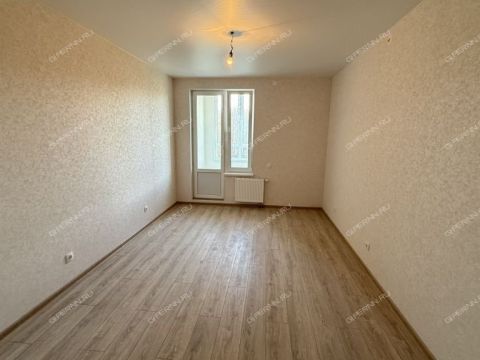 2-komnatnaya-ul-akademika-chazova-d-3 фото