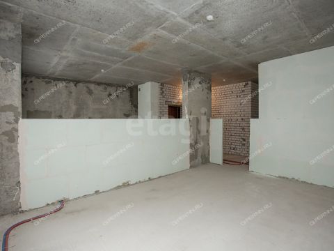 2-komnatnaya-ul-maksima-gorkogo-d-70 фото