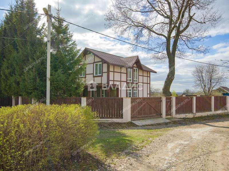 дом на улице Выселки село Шава