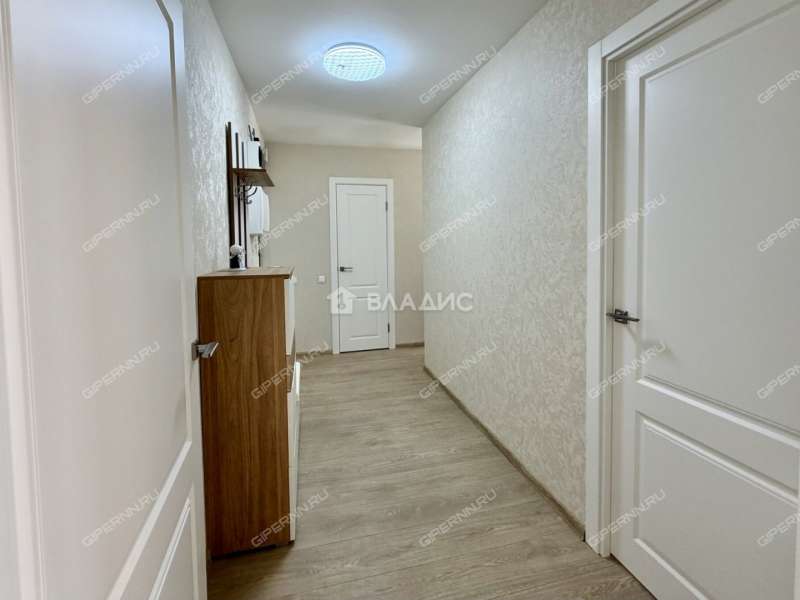 трёхкомнатная квартира на Комсомольской улице дом 19