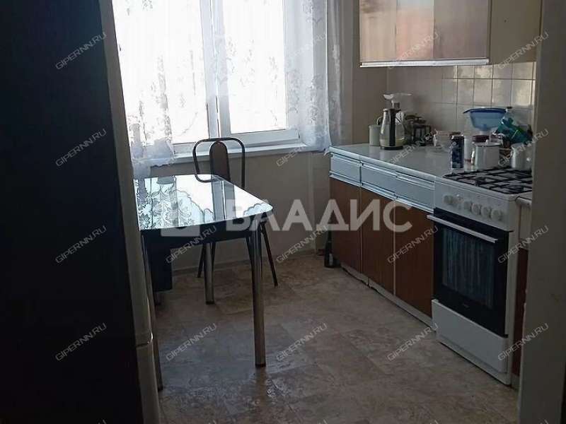 трёхкомнатная квартира на Ижорской улице дом 34