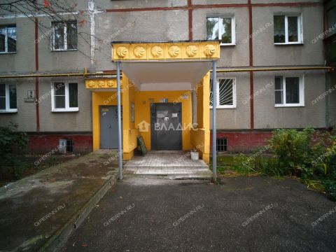 3-komnatnaya-ul-germana-lopatina-d-2 фото