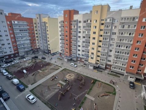 4-komnatnaya-ul-vyaznikovskaya-d-39 фото