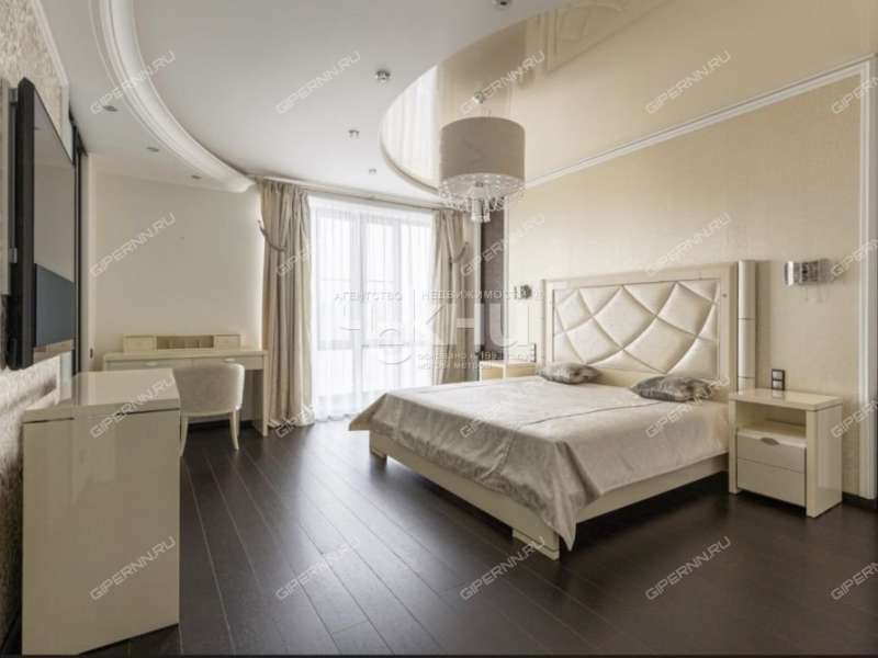 четырёхкомнатная квартира на улице Ульянова дом 7