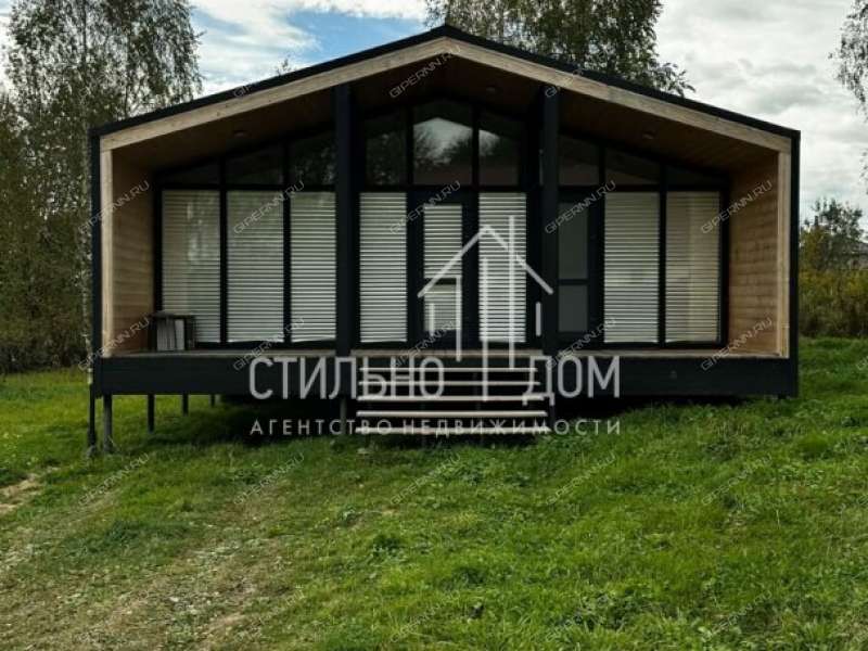 дом на село Чернуха