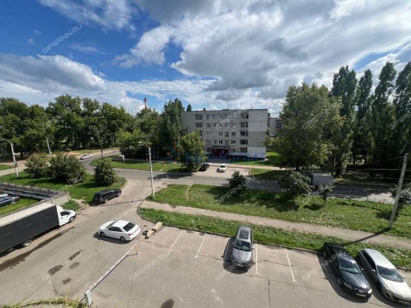 трёхкомнатная квартира на улице Бурденко дом 35