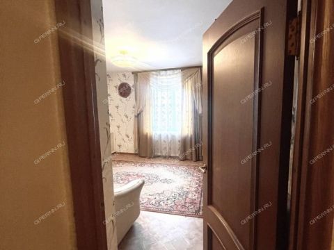 5-komnatnaya-ul-plotnikova-d-4 фото