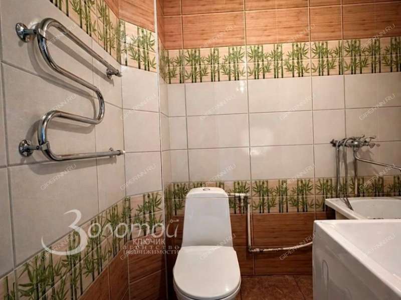 двухкомнатная квартира на улице Бубнова дом 8