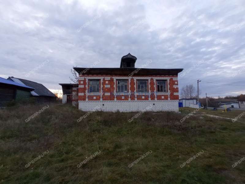 дом на Восточной улице село Лесуново