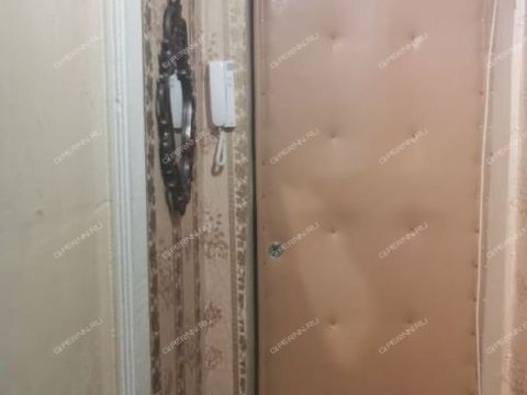 1-komnatnaya-ul-geroya-sovetskogo-soyuza-poyushheva-d-7 фото