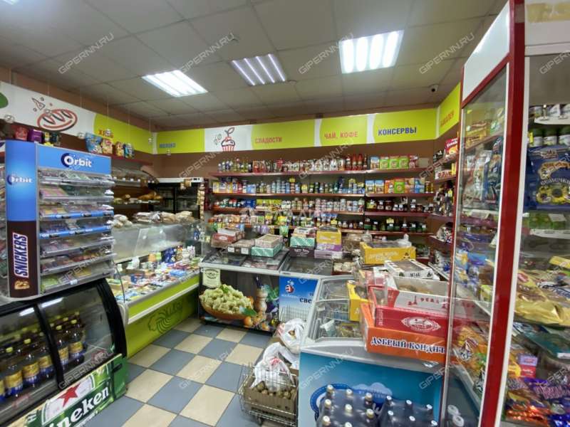 помещение под помещение свободного назначения на улице Октябрьской Революции