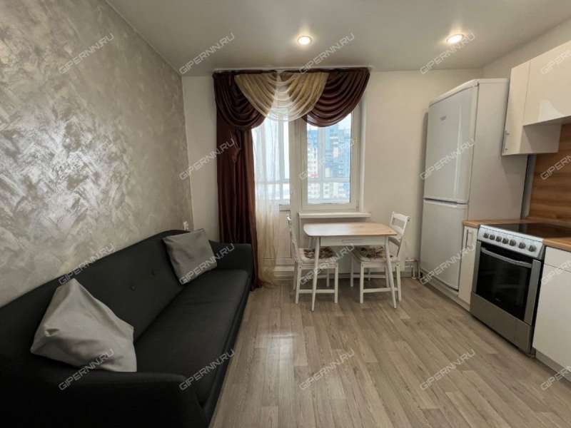 однокомнатная квартира на Волжской набережной дом 23