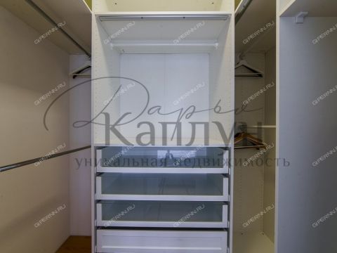 4-komnatnaya-ul-maksima-gorkogo-d-43 фото