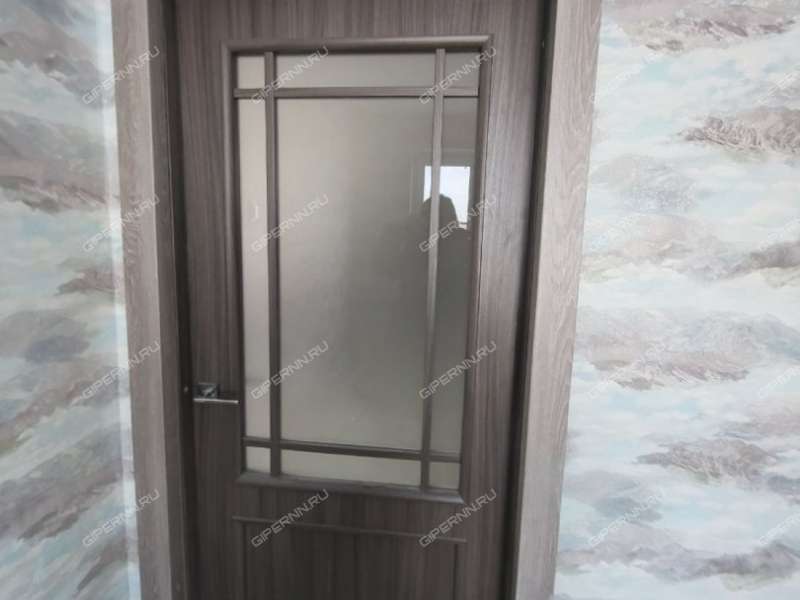 четырёхкомнатная квартира на Школьной улице дом 26 село Линда