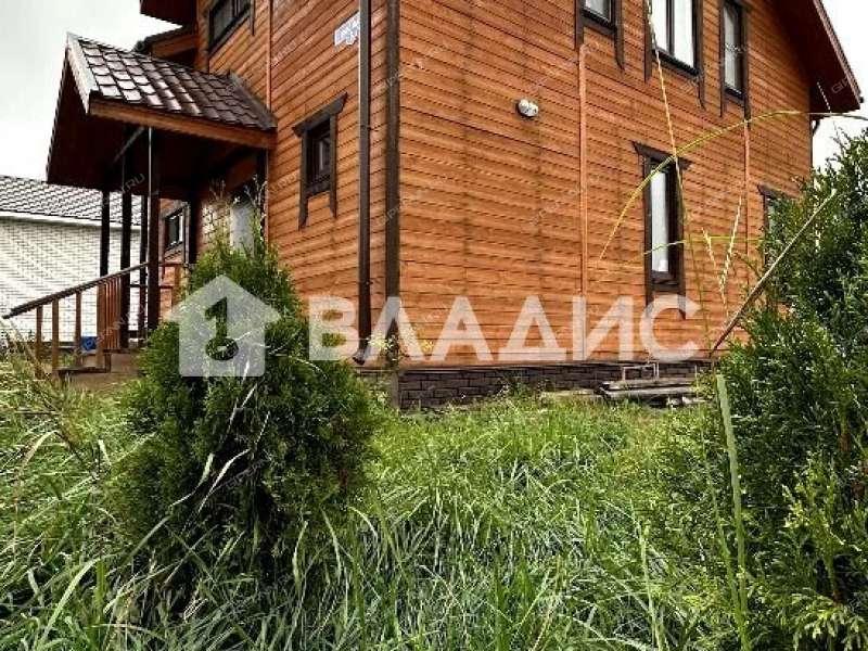 дом на улице Лесная село Елховка