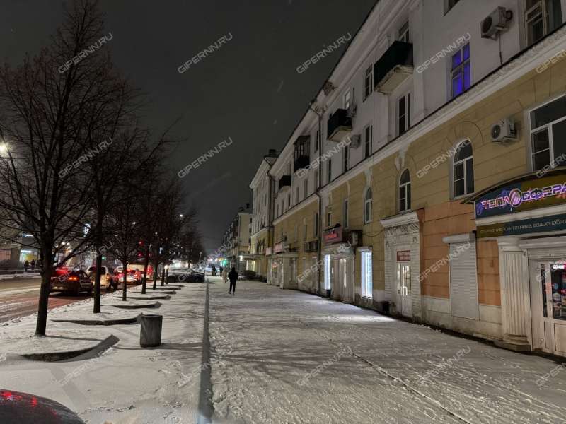 помещение под торговую площадь на улице 40 лет Октября город Кстово