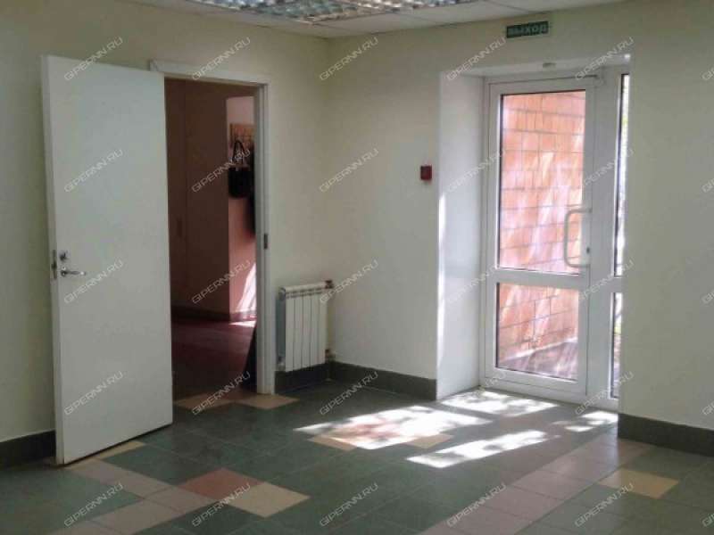 помещение под торговую площадь на Белинского ул., д. 83