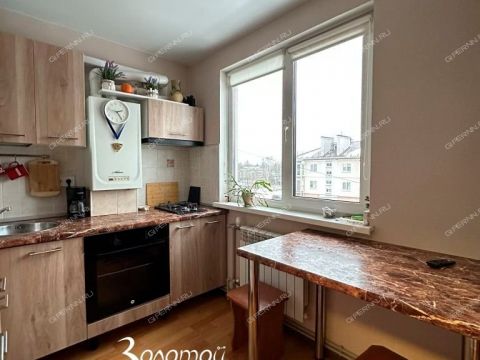 1-komnatnaya-ul-prazdnichnaya-d-5 фото