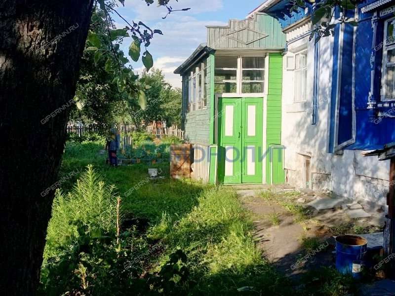 1/2 дома на улице Зои Космодемьянской