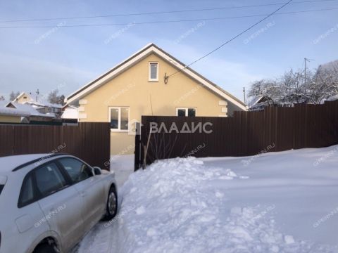 dom-poselok-pamyat-parizhskoy-kommuny-gorodskoy-okrug-bor фото