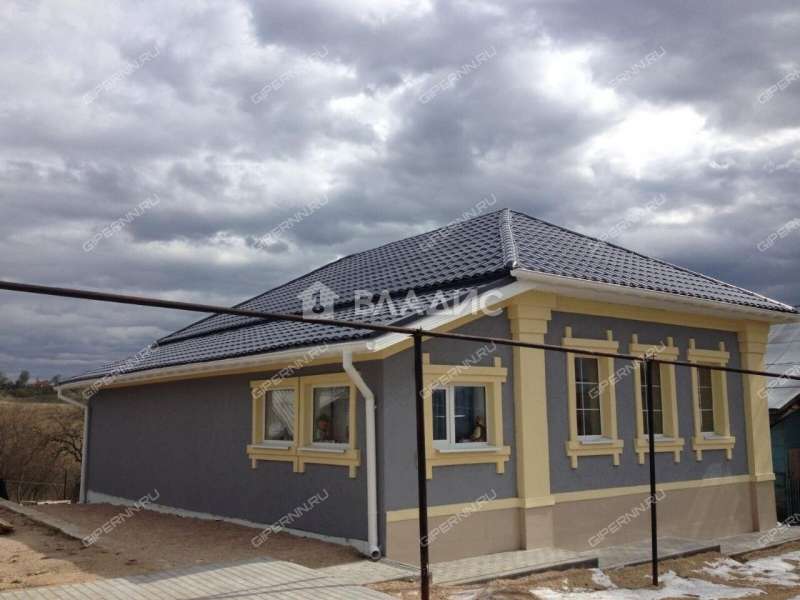 дом на улице Калинина село Большие Бакалды