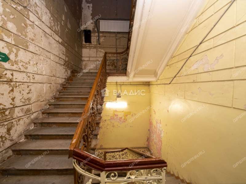 помещение под помещение свободного назначения на Большой Покровской улице