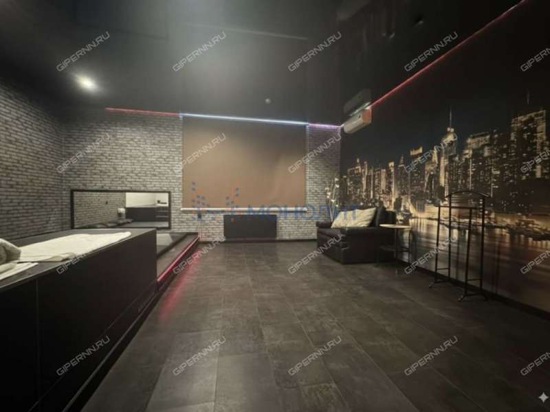 помещение под помещение свободного назначения на Варварской улице