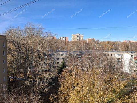 1-komnatnaya-ul-marshala-golovanova-d-65 фото