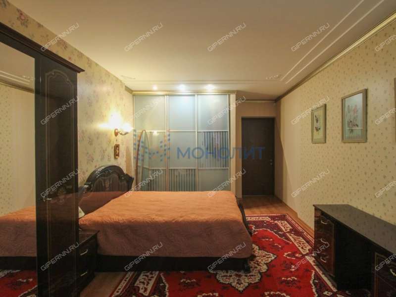 трёхкомнатная квартира на улице Невзоровых дом 85