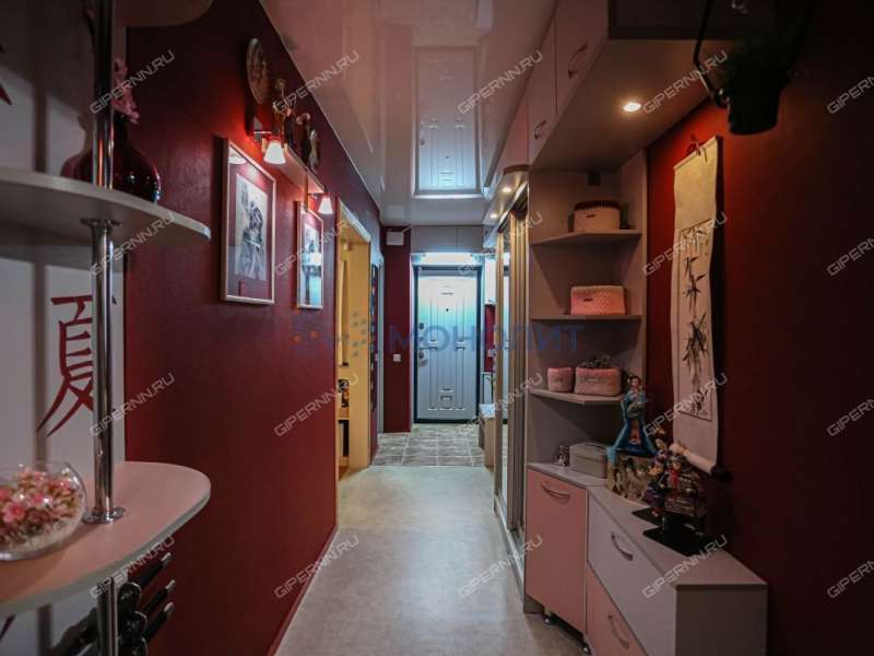 трёхкомнатная квартира на Сормовском шоссе дом 12