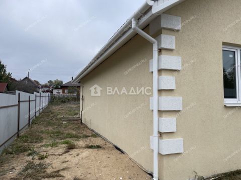 dom-poselok-pamyat-parizhskoy-kommuny-gorodskoy-okrug-bor фото