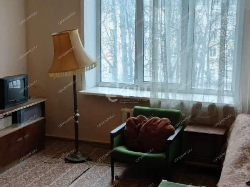 трёхкомнатная квартира на улице Героя Безрукова дом 8