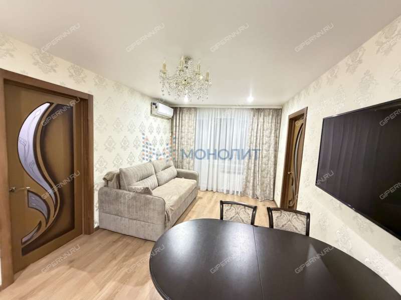 трёхкомнатная квартира на Комсомольской площади дом 6 к1