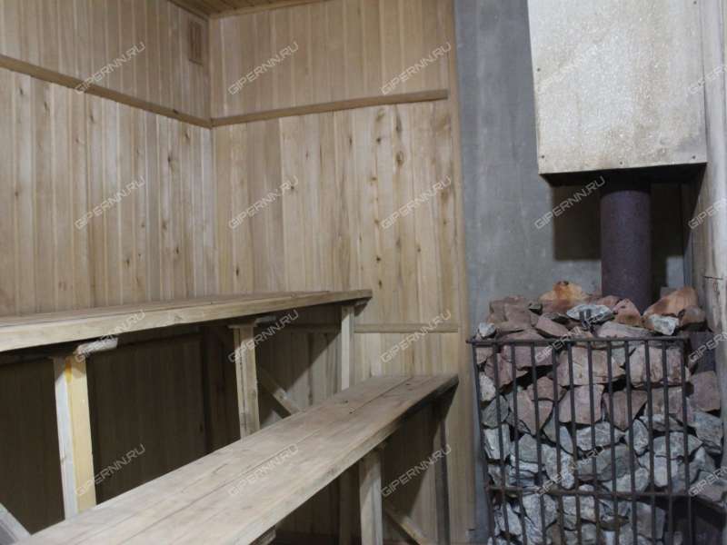 имущественный комплекс под недвижимость под гостиничный бизнес на  деревня Хмелевка