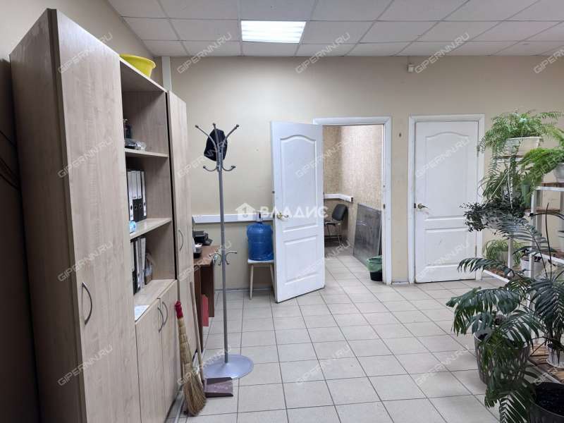 здание под офис, торговую площадь на Коммунистической улице город Павлово