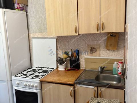 3-komnatnaya-ul-vasiliya-ivanova-d-19 фото