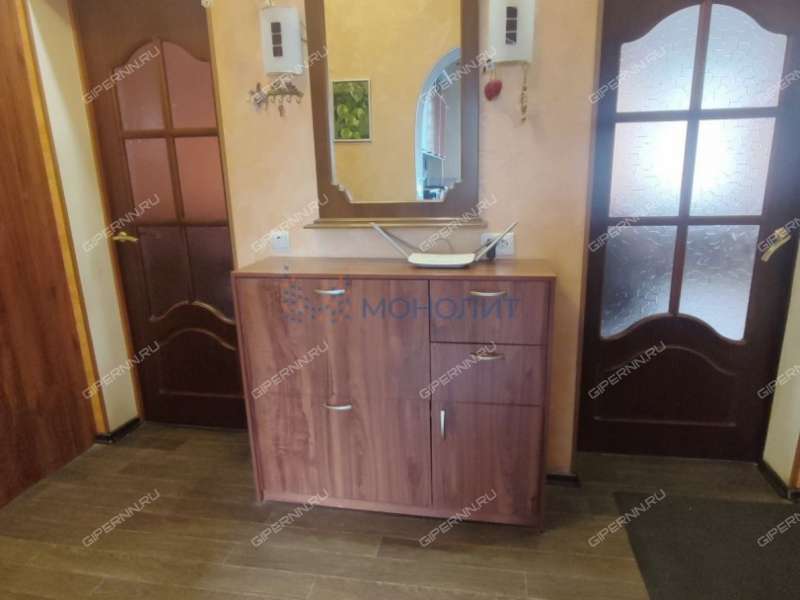 трёхкомнатная квартира на Перекопской улице дом 3