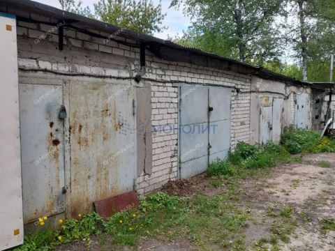 3-komnatnaya-ul-bazhenova-d-7 фото