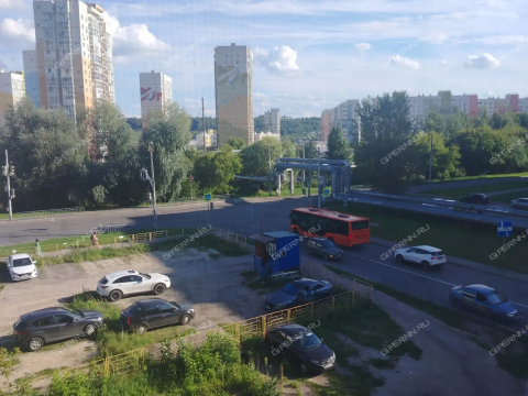 2-komnatnaya-ul-geroya-shnitnikova-d-2 фото