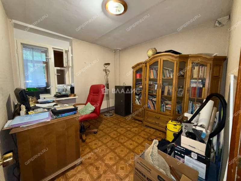 трёхкомнатная квартира на Ковалихинской улице дом 64