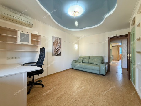 3-komnatnaya-ul-delovaya-d-22-k2 фото