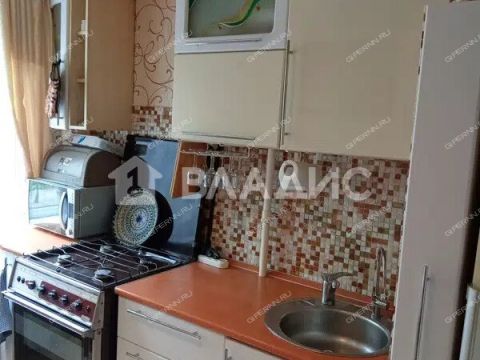 3-komnatnaya-ul-premudrova-d-8-k1 фото
