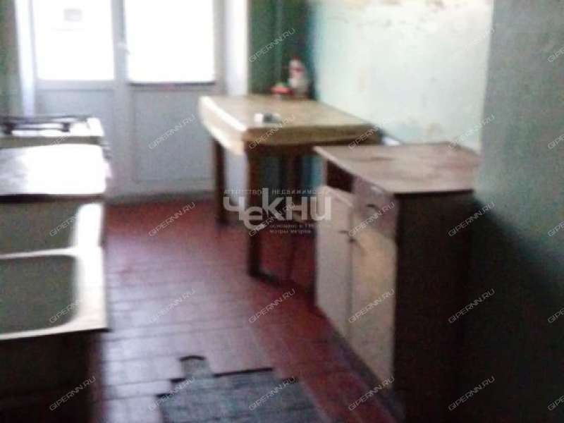 комната в доме 233 на Московском шоссе