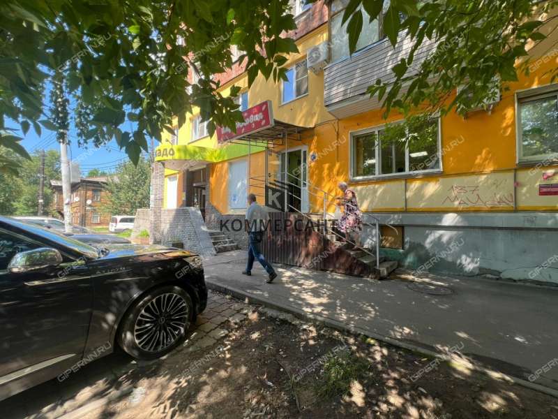 помещение под торговую площадь на улице Октябрьской Революции