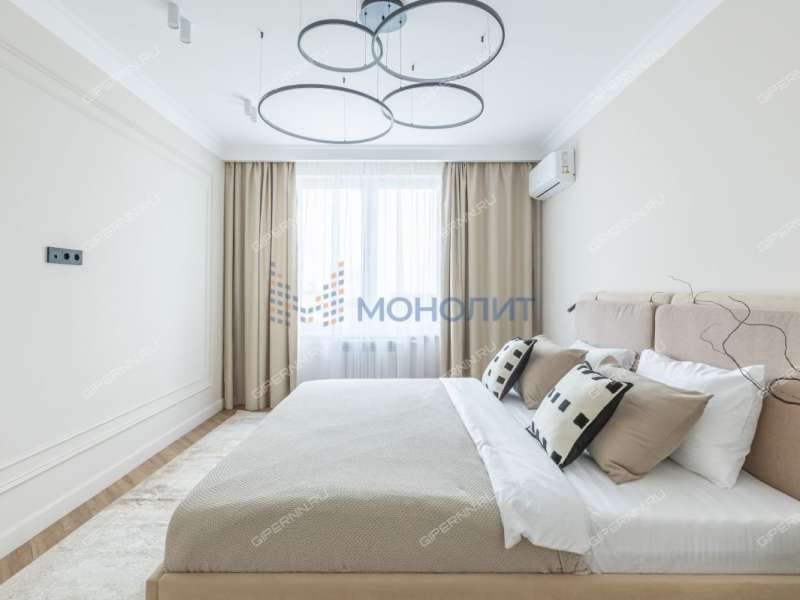 четырёхкомнатная квартира на Лысогорской улице дом 89 к3